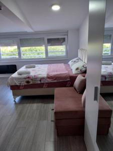 Apartman UNA