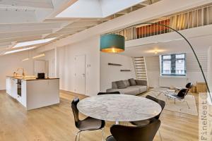 Loft 3 chambres "Bueren" - Parking - au centre de Liège by FineNest