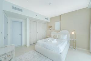 1BR Seven Palm Residence Private Terrace, Sea View