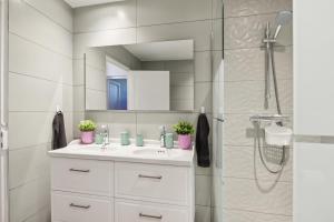 Appartements Coeur de Vidauban - Appt climatise proche activites : photos des chambres
