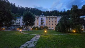 Scuol Palace - Culture, Nature & Health