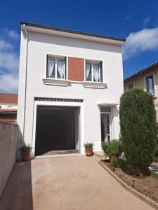 Maisons de vacances Maison de ville avec cour et terrasse : photos des chambres
