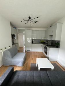 Lovely 3-bed 20 mins to Central London