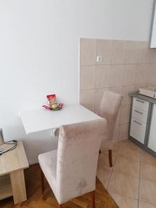 Lovely studio in Dubec, ideal for one person