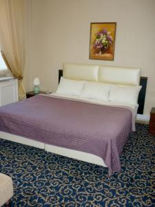 Two-Bedroom Apartment room in Basis-M Hotel
