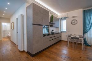 Cherubini Apartment by Mamo Florence