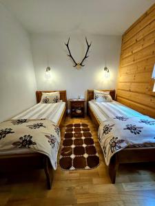 Apartament z widokiem na góry - Split AC, Private Terrace, Private Parking