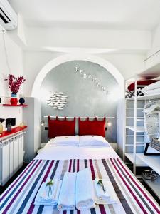 La Stanza Rossa alle Cinque Terre