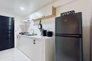 2 Beds Spacious Centrally Located Loft Apartment