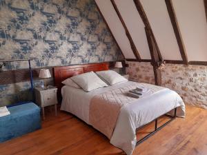 La Causserie, Suite Chambres dHôtes avec piscine interieure, pour vous seuls !