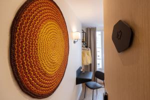 Classic Triple Room room in Pavillon de Montmartre