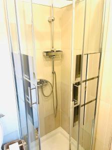Moderne, 2 chambres, 6 Couchages, EASY CHECK-IN