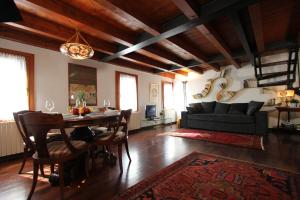 Frari Prestige Canal View