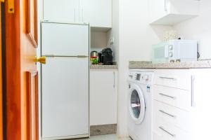 732 Luminoso estudio en segunda linea de playa en Marbella