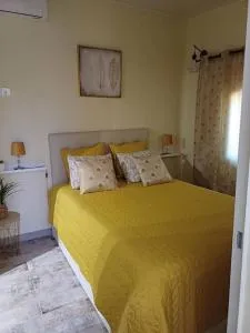 Casa Vó Elisa com piscina privada - 圣巴托洛梅乌迪梅西尼什