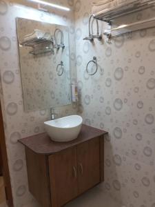 Happy Home Paying Guest House