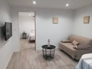 Jolie Maisonnette de 37 m2 meublée - Tosse