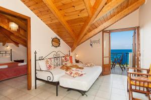 Kavos Psarou Studios & Apartments Zakynthos Greece