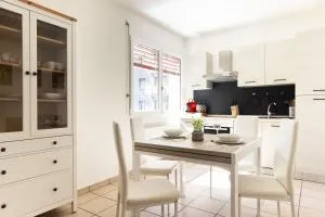 Appartamento a Lugano-Viganello centrale e comodo con Parking privato - 科马诺