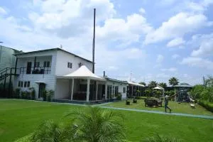 Bhatia Farms - Shāmli