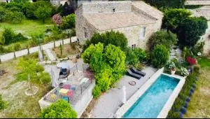 L Ostau de la Treille - 福卡尔基耶