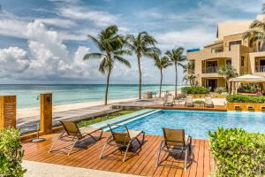 Residences El Faro, Coral 305