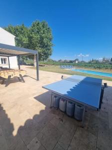 Une Nuit au Cœur dun Vignoble Provençal Piscine