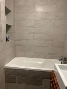 Mall Bucuresti Vitan Studio