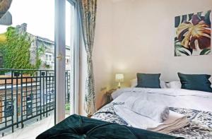 Cozy apartment near Saint Sava Temple