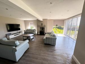 Allt Y Graig - Spacious Countryside Location