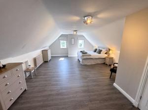 Allt Y Graig - Spacious Countryside Location