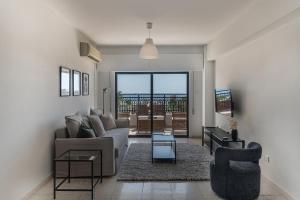 Phaedrus Living Seaview Phinikoudes Flat
