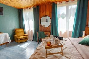 La Rosée - Studio Cosy à 50m des Thermes - Vue jardin, Wifi, Smart TV