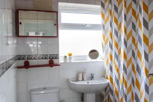 Cosy Inn near Luton Station, Mall and Luton Airport 10 Min