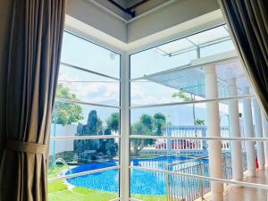 B&H Villa - Villa has swimming pool