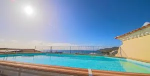 Les Voiles Blanches - 吉索纳恰