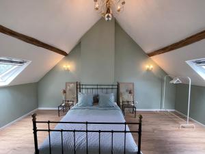 Maisons de vacances Gite de Fleur - Chateau du Grand Lucay : photos des chambres