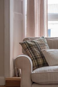 Rental unit in Uplands, Swansea