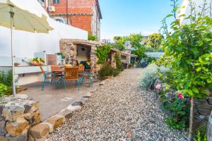 Domo Bangone - Sa Corte img45