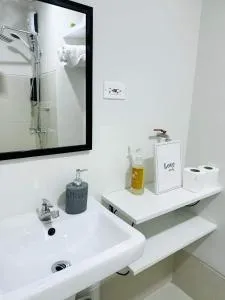 Demillo Style Suites at SMDC - 伊洛伊洛