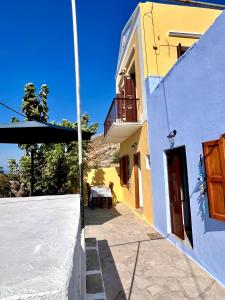 Symi Roots House