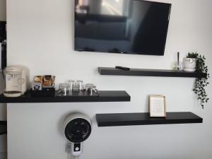 Studio style room, near Tooting Broadway station