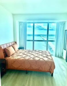 Luxe Penthouse Waterfront Loft - فورت مايرز الشمالية