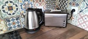 180 seaview 1 bedroom flat with swimming pool