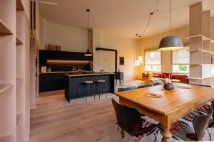 Große Pause Altes Schulhaus Schweigen - Oberotterbach