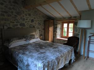 Maisons de vacances Gite du grand cedre : photos des chambres