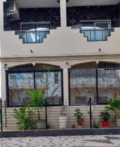 Belle maison familiale spacieuse à Dakar Sénégal HOME TERANGA - Diarherate