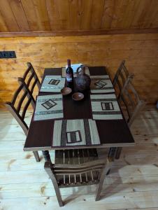 Lelas Cottage