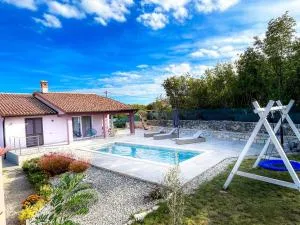 Villa Valeo - Mali Turini