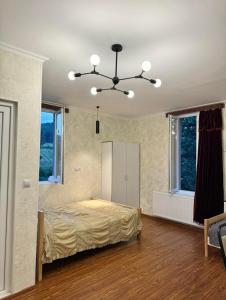 Evergreen Surami Hotel